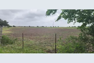 9338 E San Marcos Highway, Fentress, TX 78622 - Photo 25