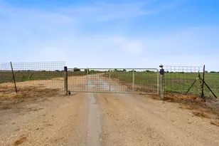 9338 E San Marcos Hwy, Fentress, TX 78622 - Photo 31