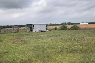 9338 E San Marcos Hwy, Fentress, TX 78622 - Photo 23