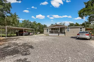 564 Boyd Rd, Red Rock, TX 78662 - Photo 17