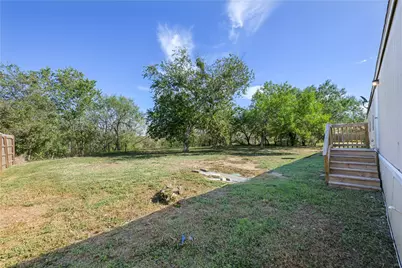 124 Shawn Lane, Seguin, TX 78155 - Photo 13