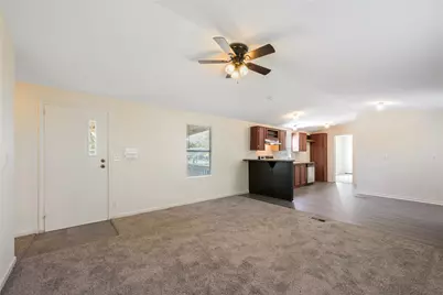 124 Shawn Lane, Seguin, TX 78155 - Photo 5