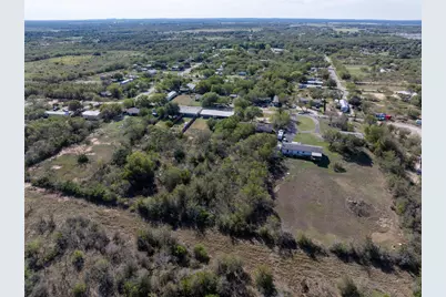 124 Shawn Lane, Seguin, TX 78155 - Photo 29