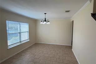2203 Bluebonnet Dr, Round Rock, TX 78664 - Photo 3