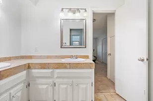 6906 One Oak Rd, Austin, TX 78749 - Photo 19