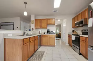 18205 Topsail St, Manor, TX 78653 - Photo 13