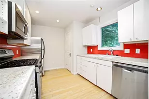 2716 E 22nd St, Austin, TX 78722 - Photo 3