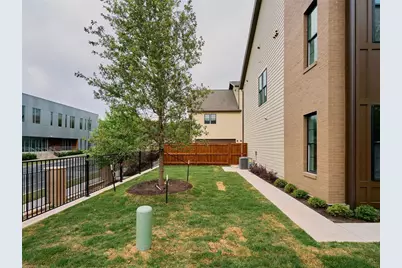 2209 Woodland Ave #603, Austin, TX 78741 - Photo 37