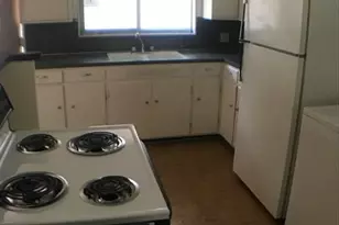 917 Keith Ln, Austin, TX 78705 - Photo 3