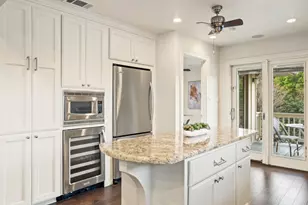 3200 Maywood Ave, Austin, TX 78703 - Photo 17