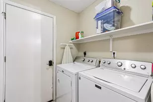 510 Maybrook Dr, Buda, TX 78610 - Photo 25