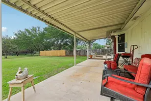 510 Maybrook Dr, Buda, TX 78610 - Photo 29