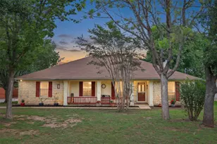 510 Maybrook Dr, Buda, TX 78610 - Photo 3