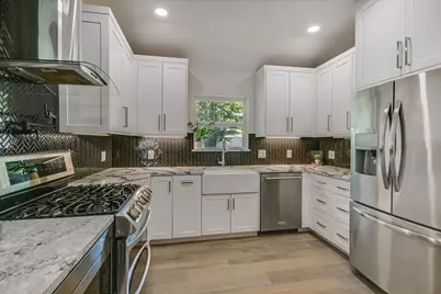 5110 Lucas Lane, Austin, TX 78731 - Photo 7