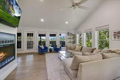 5110 Lucas Lane, Austin, TX 78731 - Photo 9