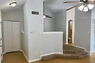 513 S Park Dr, Austin, TX 78704 - Photo 9