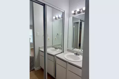 513 South Park Drive #301, Austin, TX 78704 - Photo 13