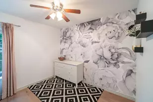 2504 Friar Tuck Ln, Austin, TX 78704 - Photo 15