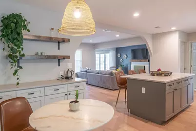 2504 Friar Tuck Lane, Austin, TX 78704 - Photo 5