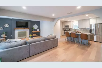 2504 Friar Tuck Lane, Austin, TX 78704 - Photo 7