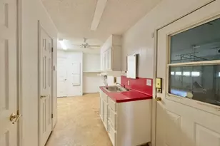 608 Mogonye Ln, Elgin, TX 78621 - Photo 23