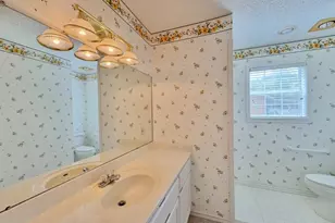 608 Mogonye Ln, Elgin, TX 78621 - Photo 17