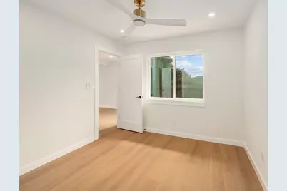 1413 Valleyridge Drive, Austin, TX 78704 - Photo 11