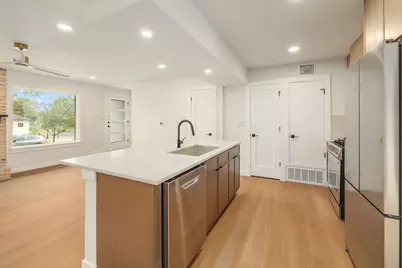 1413 Valleyridge Drive, Austin, TX 78704 - Photo 23
