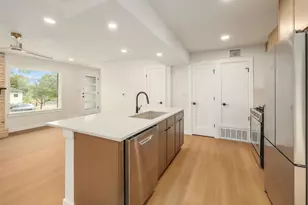 1413 Valleyridge Dr, Austin, TX 78704 - Photo 23