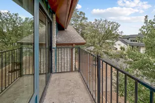 1413 Valleyridge Dr, Austin, TX 78704 - Photo 13