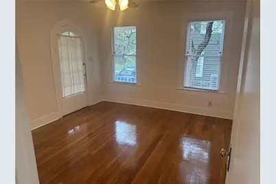 2842 Shoal Crest Avenue, Austin, TX 78705 - Photo 19