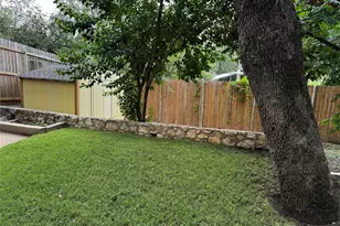 2842 Shoal Crest Ave, Austin, TX 78705 - Photo 3