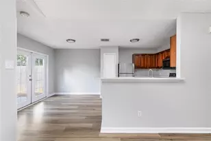 1803 Heatherglen Ln, Austin, TX 78758 - Photo 11