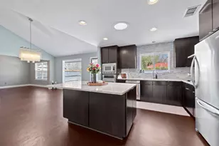 3104 Candlelight Ct, Austin, TX 78757 - Photo 5