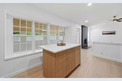 6804 Meadow Run, Austin, TX 78745 - Photo 11