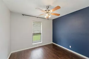 801 E 3rd St, Georgetown, TX 78626 - Photo 17