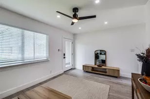 1200 E 52nd St, Austin, TX 78723 - Photo 3