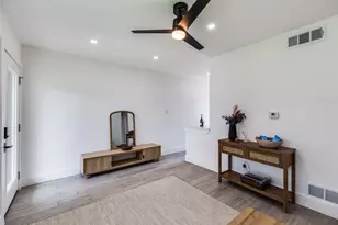 1200 E 52nd St, Austin, TX 78723 - Photo 13