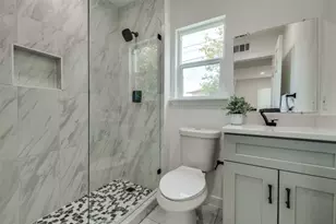 1200 E 52nd St, Austin, TX 78723 - Photo 9