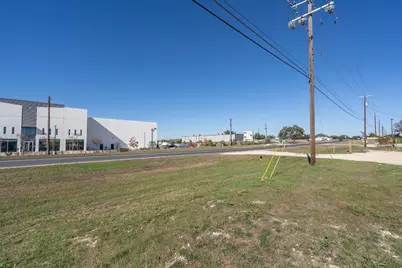 136 County Road 214, Liberty Hill, TX 78642 - Photo 5
