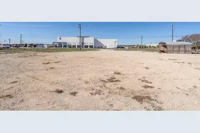 136 County Road 214, Liberty Hill, TX 78642 - Photo 3