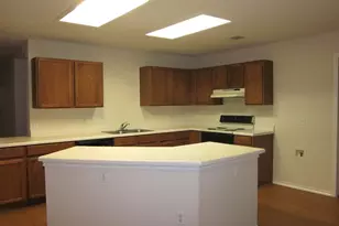 1102 Comfort St, Cedar Park, TX 78613 - Photo 3
