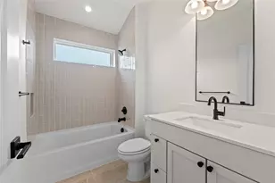 1406 Mason Ave, Austin, TX 78721 - Photo 11