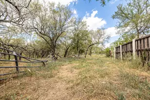 310 Union Hill Rd, Luling, TX 78648 - Photo 15