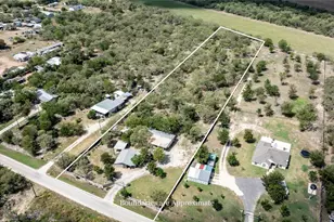 310 Union Hill Rd, Luling, TX 78648 - Photo 17