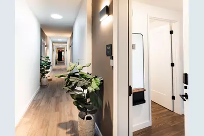 49 Navasota Street #209, Austin, TX 78702 - Photo 21