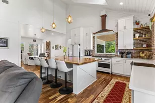 143 W Tanglebriar Ct, Bastrop, TX 78602 - Photo 5