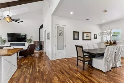 143 W Tanglebriar Court, Bastrop, TX 78602 - Photo 27