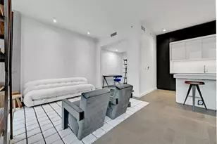 313 W 17th St, Austin, TX 78701 - Photo 3
