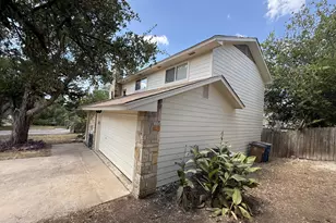 7108 Shadywood Dr, Austin, TX 78745 - Photo 25